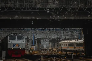 Hopping the Archipelago: A Guide to Whoosh High-Speed Rail and Domestic Island Flights