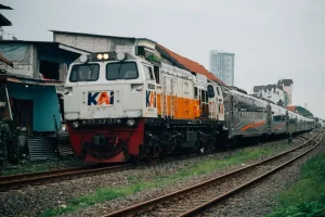 Public Transport in Indonesia: A Beginner’s Guide to Buses, Trains &amp; Ferries
