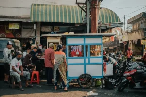 The Essential Guide to Indonesia’s Vibrant Street Food Scene