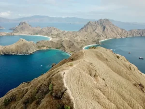 The Ultimate Komodo &amp; Flores Travel Guide: Itinerary &amp; Must-Do Experiences