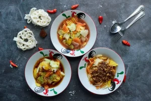 Understanding Warung Culture: How to Eat Authentically in Indonesia