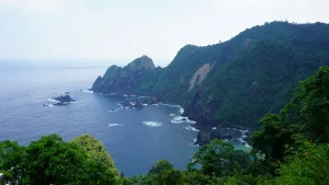 Discover Lombok’s Most Beautiful Waterfalls: A Traveler’s Guide