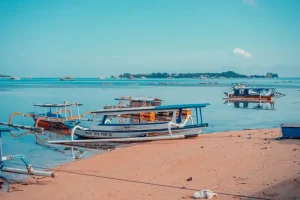Surfing in Lombok: A Complete Guide to Waves for All Skill Levels