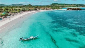 When is the Best Time to Visit Lombok, Indonesia? (Weather &amp; Events)