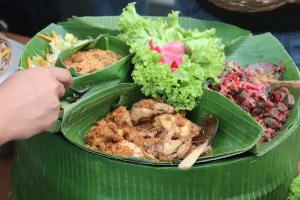 What Makes Indonesian Cuisine So Unique? A Deep Dive for Travelers