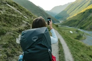 Best Connectivity Options for Extended Stays in Indonesia