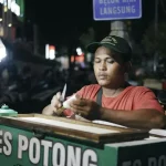 Staying Connected in Indonesia: SIM Card, eSIM, or Pocket WiFi?