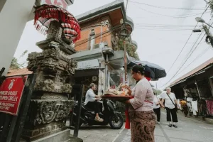 Where to Eat Babi Guling in Bali: Local Favorites &amp; Hidden Gems Revealed